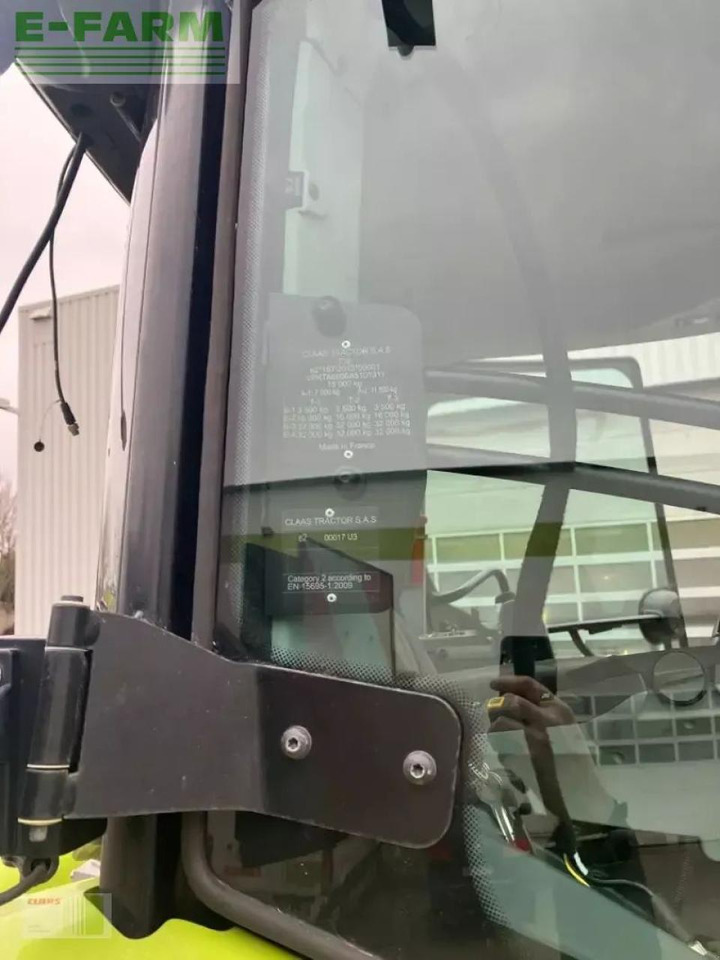 CLAAS axion 870 cmatic - Farm tractor: picture 5 CLAAS axion 870 cmatic - Farm tractor: picture 5