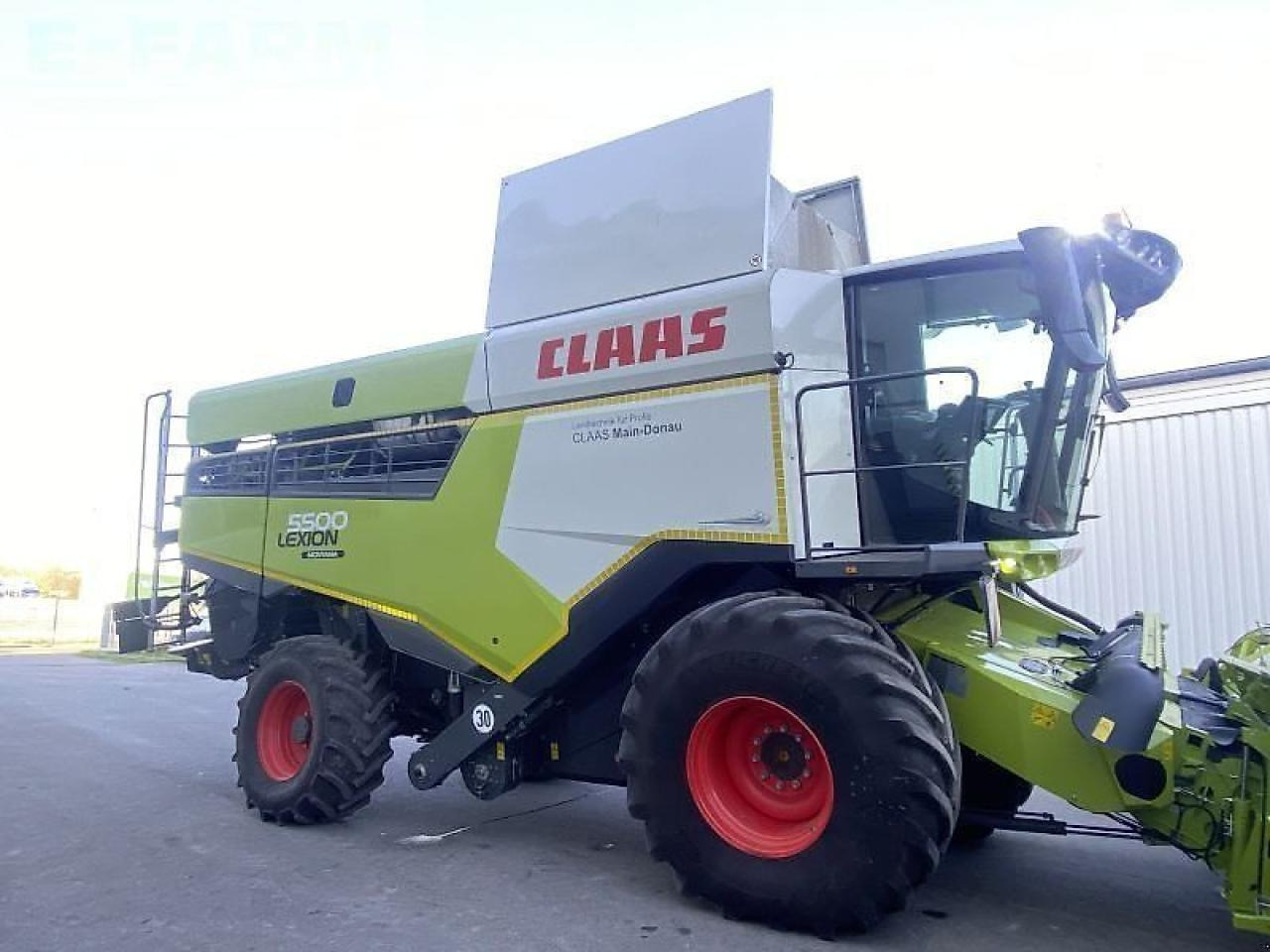 CLAAS lexion 5500 montana allrad - Combine harvester: picture 2 CLAAS lexion 5500 montana allrad - Combine harvester: picture 2
