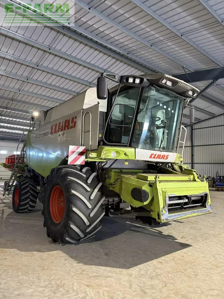 CLAAS lexion 560 - Combine harvester: picture 1 CLAAS lexion 560 - Combine harvester: picture 1