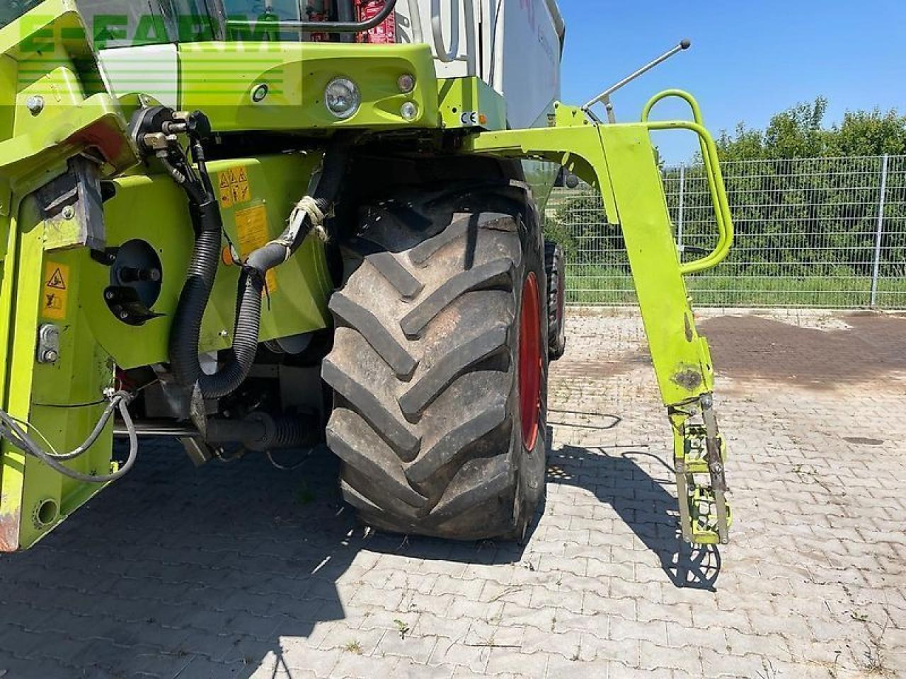 CLAAS lexion 570 montana - Combine harvester: picture 3 CLAAS lexion 570 montana - Combine harvester: picture 3