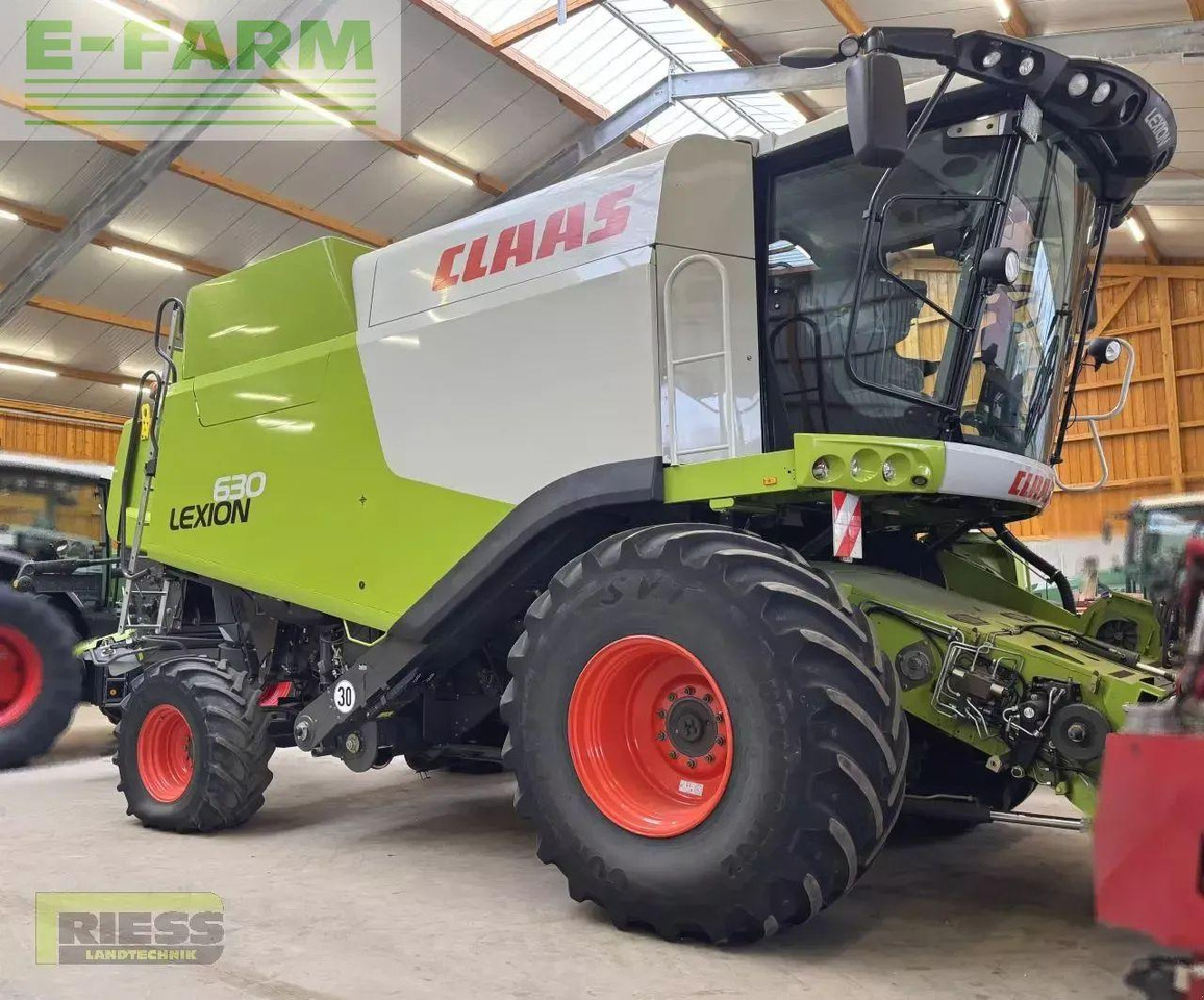 CLAAS lexion 630 montana t4 - Combine harvester: picture 1 CLAAS lexion 630 montana t4 - Combine harvester: picture 1
