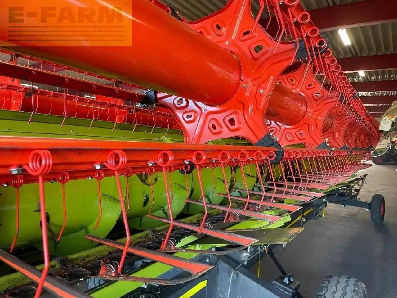 CLAAS lexion 6700 - Combine harvester: picture 4 CLAAS lexion 6700 - Combine harvester: picture 4