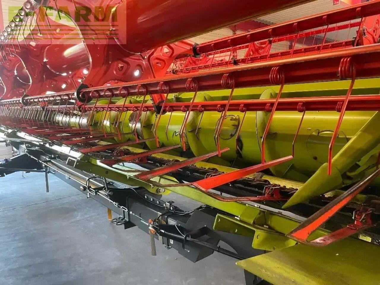 CLAAS lexion 6700 - Combine harvester: picture 2 CLAAS lexion 6700 - Combine harvester: picture 2