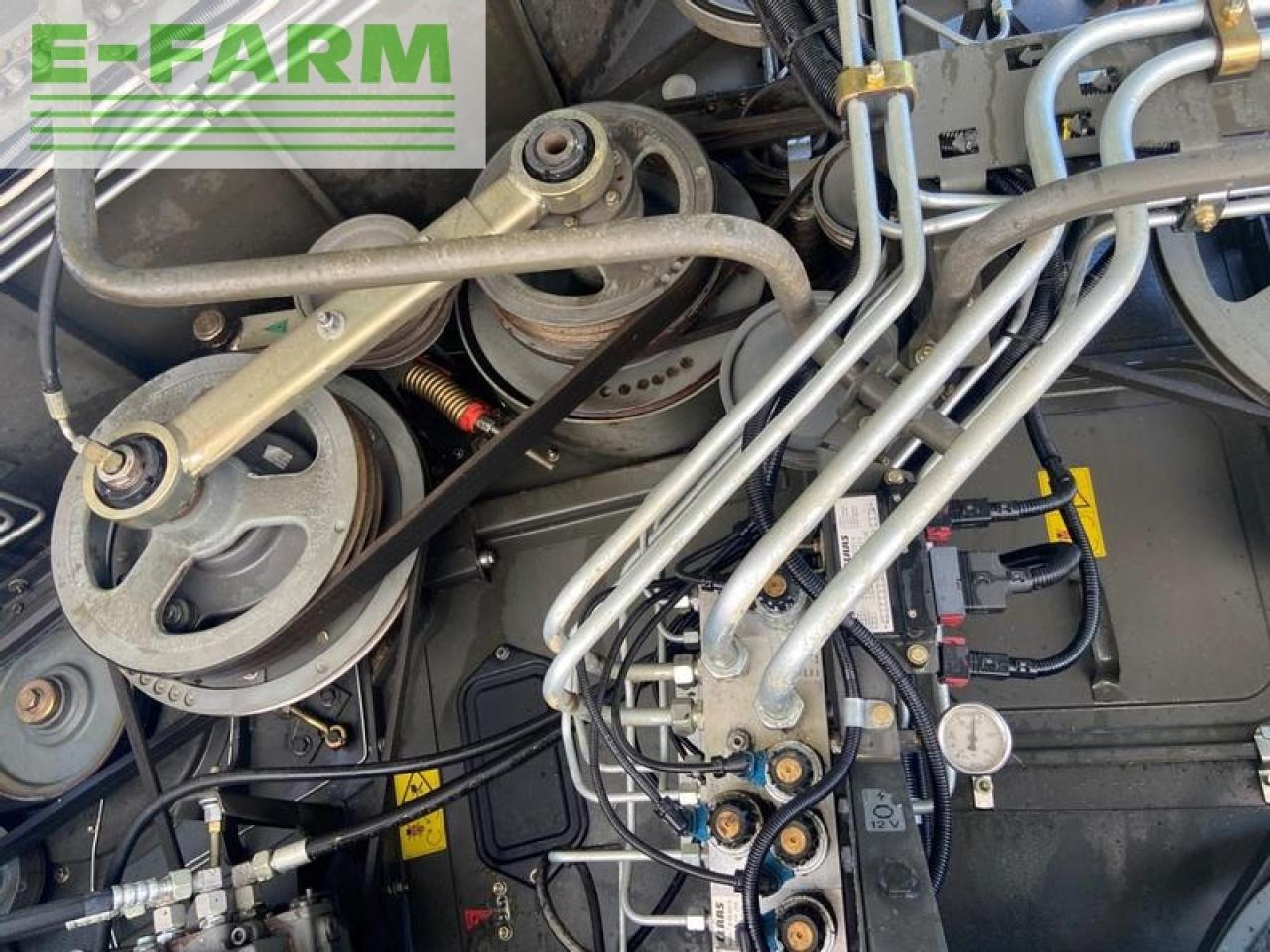Combine harvester CLAAS lexion 750: picture 24