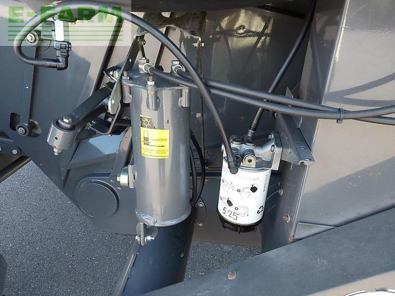 Combine harvester CLAAS lexion 750: picture 6