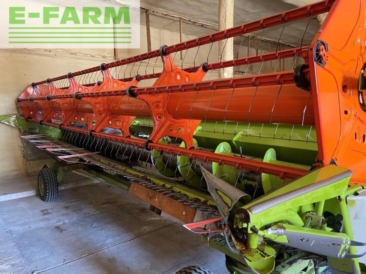 Combine harvester CLAAS lexion 750: picture 39