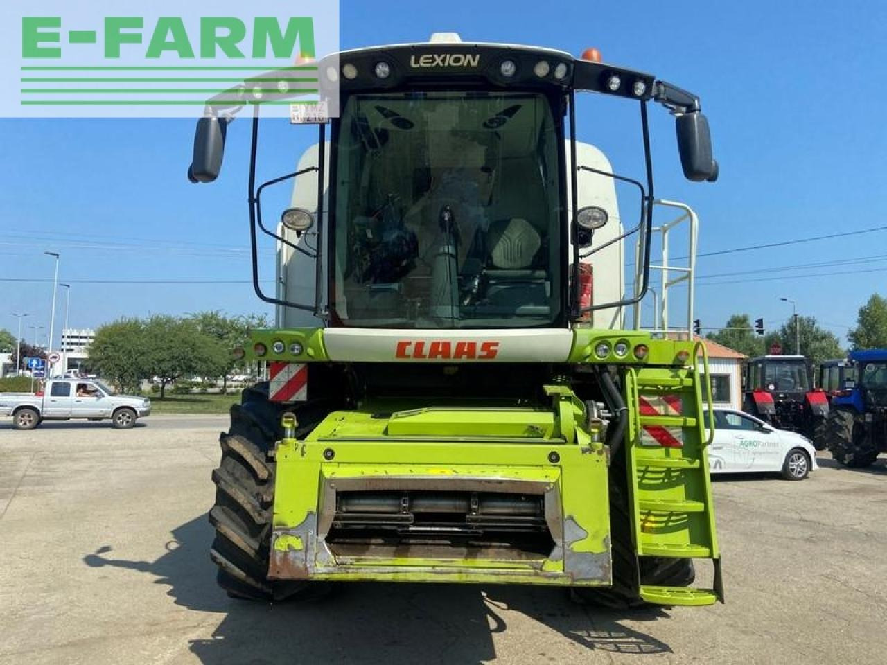 CLAAS lexion 750 - Combine harvester: picture 2 CLAAS lexion 750 - Combine harvester: picture 2