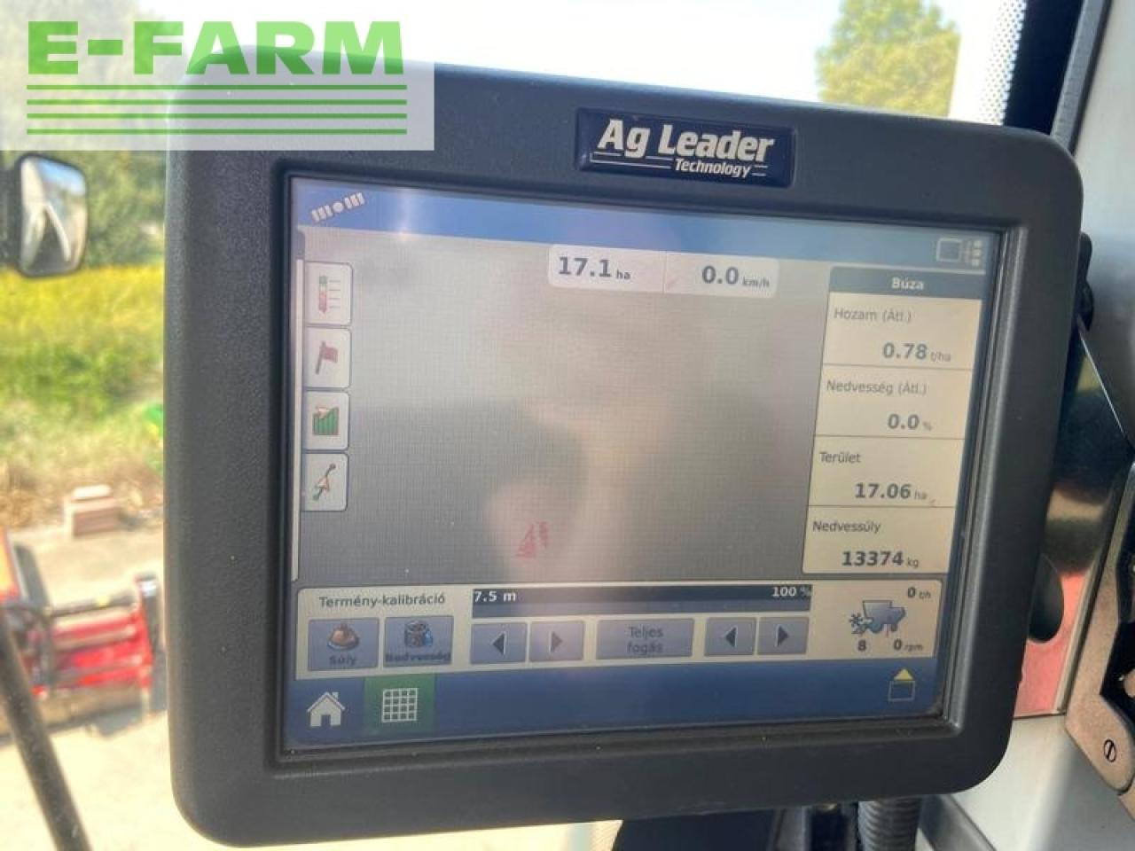 Combine harvester CLAAS lexion 750: picture 12