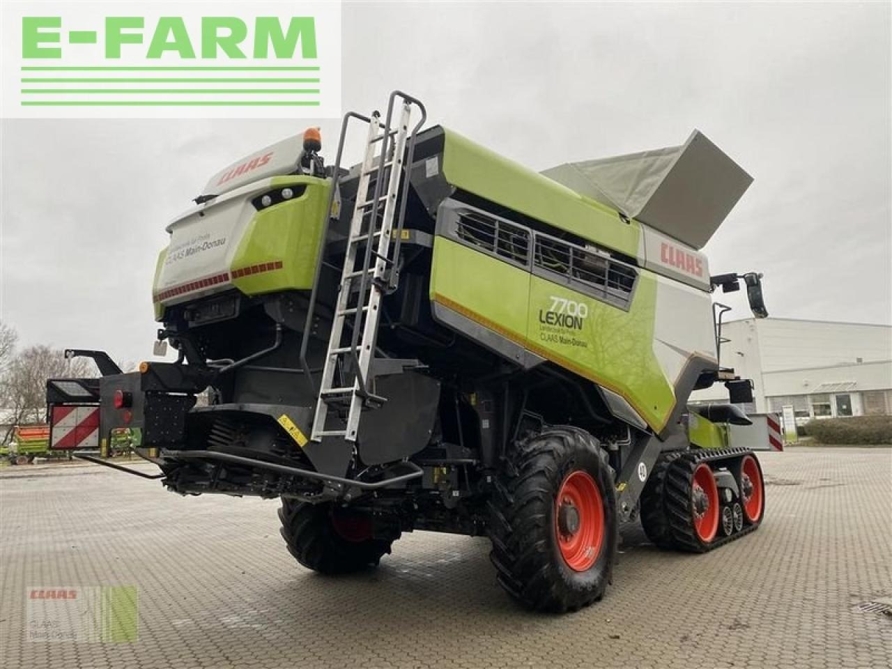 CLAAS lexion 7700 tt m. finanzierung - Combine harvester: picture 4 CLAAS lexion 7700 tt m. finanzierung - Combine harvester: picture 4