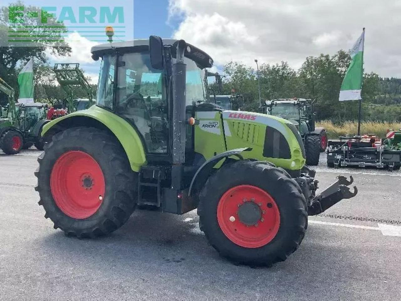 CLAAS marque claas - Farm tractor: picture 3 CLAAS marque claas - Farm tractor: picture 3