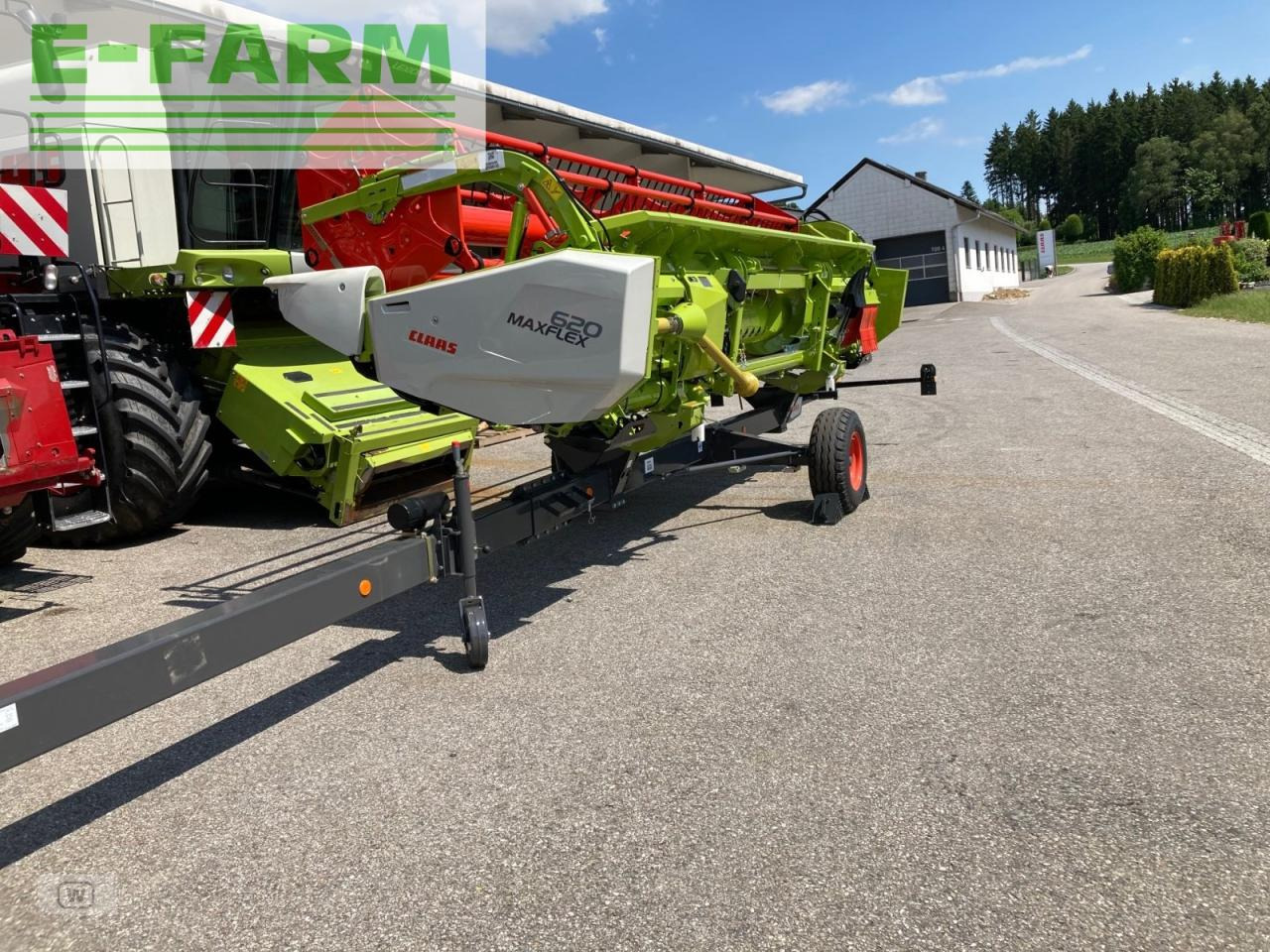 CLAAS maxflex 560 - Grain header: picture 1 CLAAS maxflex 560 - Grain header: picture 1