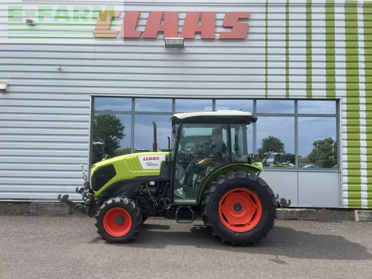 CLAAS nexos 230 vl VL - Farm tractor: picture 4 CLAAS nexos 230 vl VL - Farm tractor: picture 4
