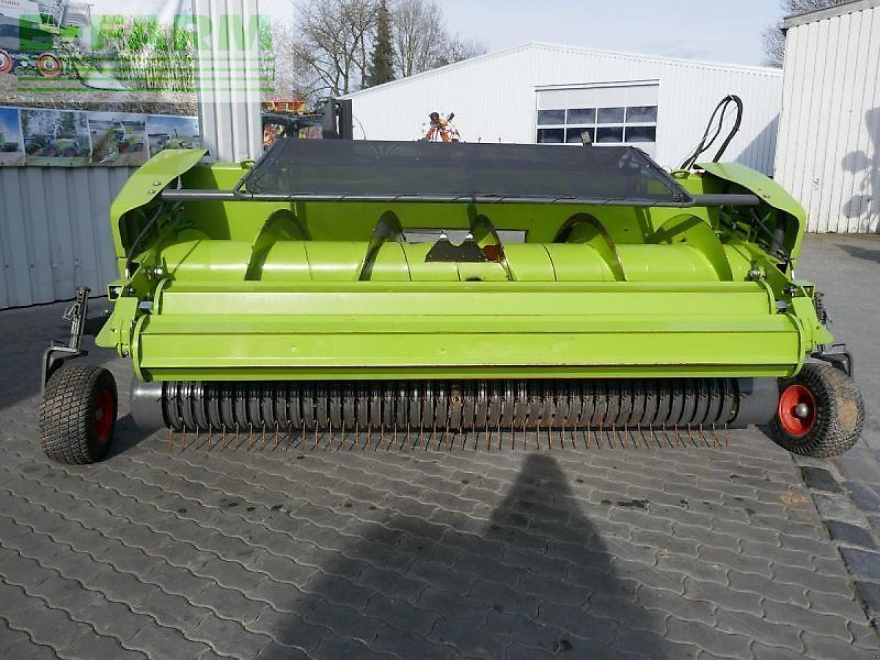 CLAAS pick up 300 profi i36 - Forage harvester attachment: picture 2 CLAAS pick up 300 profi i36 - Forage harvester attachment: picture 2