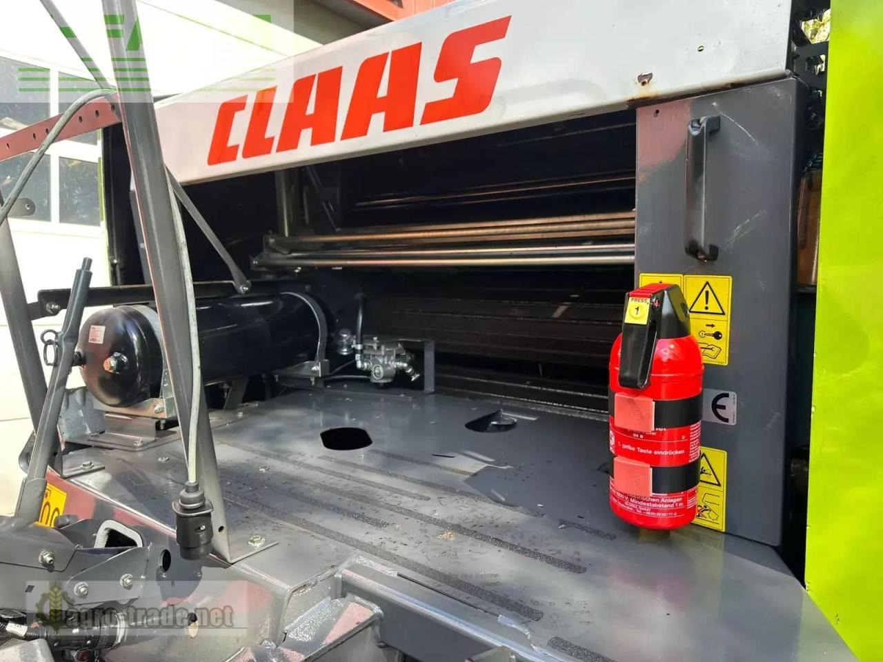 CLAAS rollant 454 rc - Square baler: picture 3 CLAAS rollant 454 rc - Square baler: picture 3