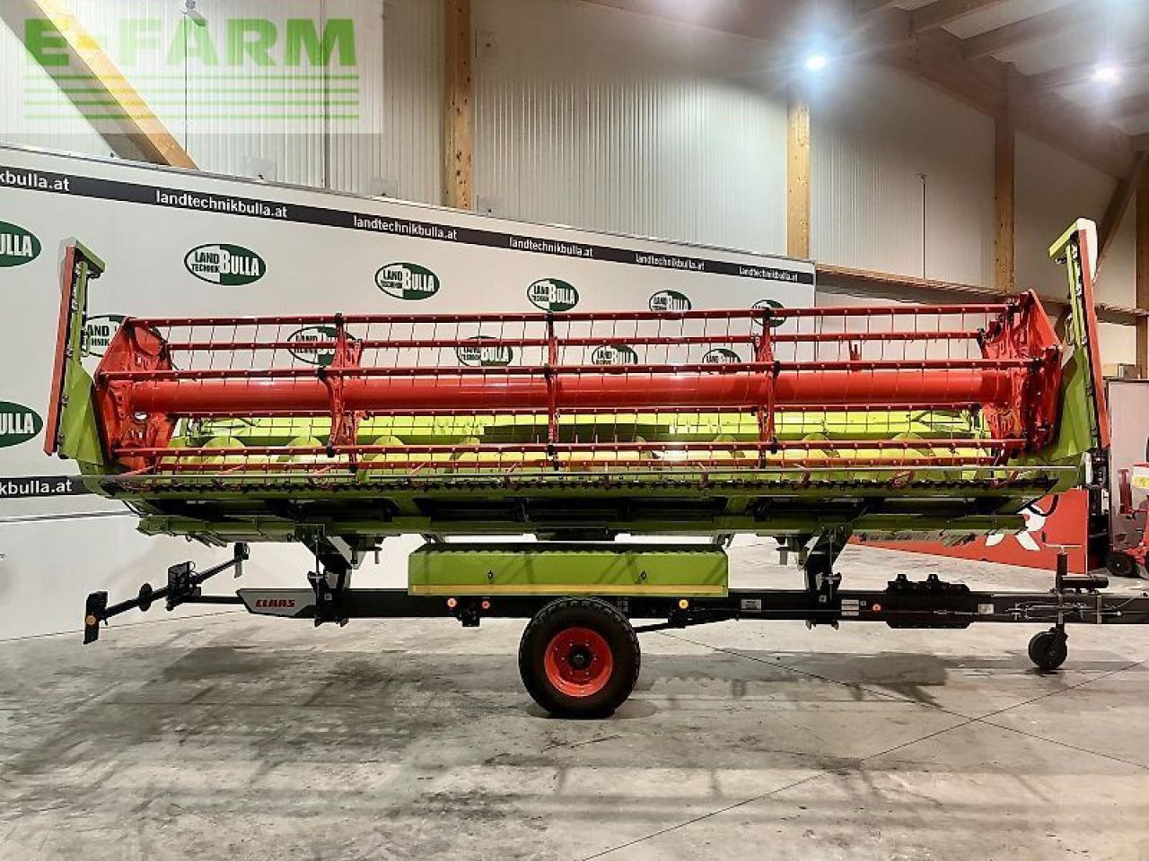 CLAAS v 620 mit wagen - Forage harvester attachment: picture 2 CLAAS v 620 mit wagen - Forage harvester attachment: picture 2