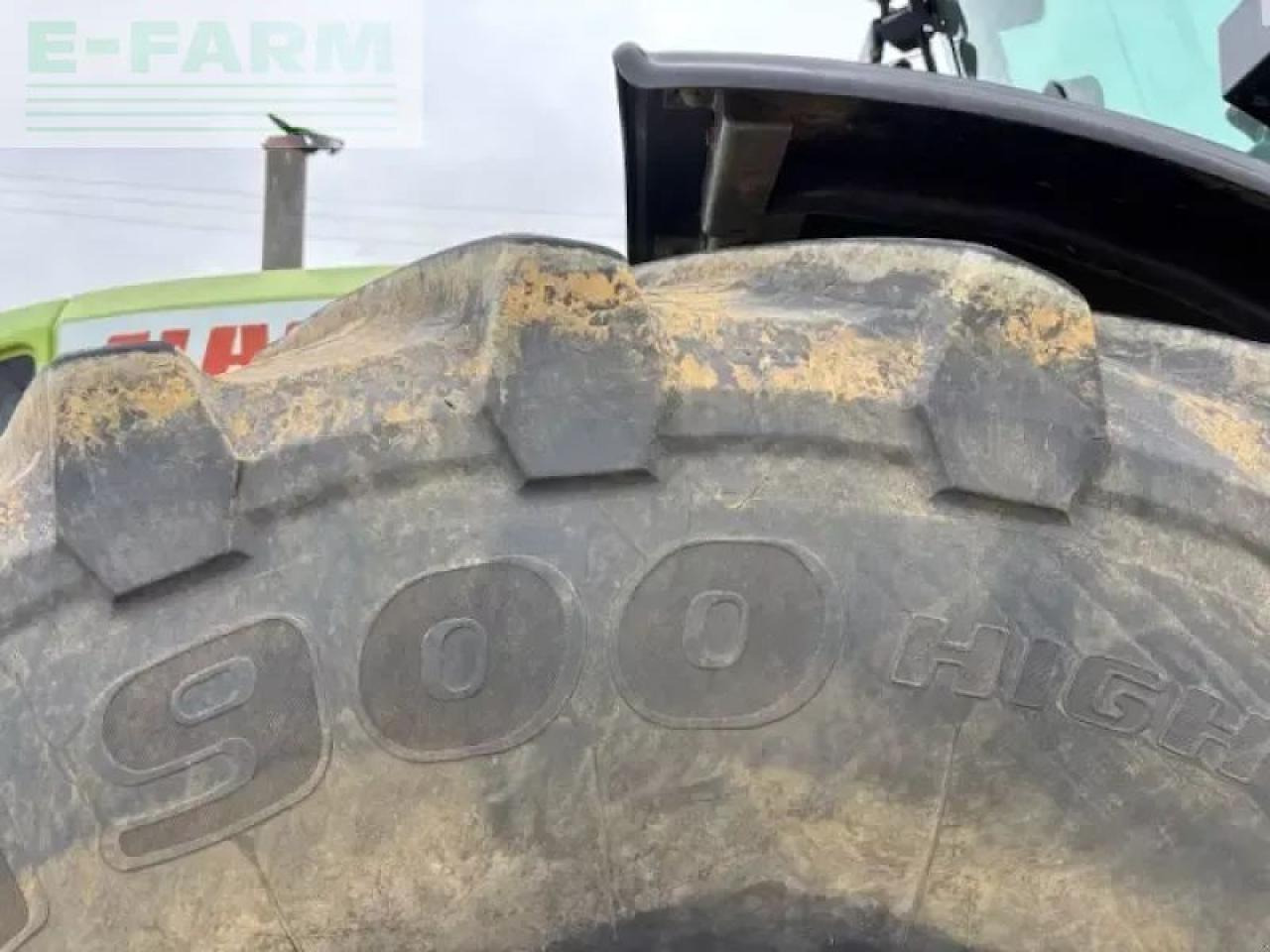 Farm tractor CLAAS xerion 3300: picture 10 Farm tractor CLAAS xerion 3300: picture 10