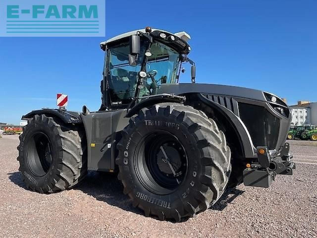 CLAAS xerion 4000 trac vc TRAC VC - Farm tractor: picture 3 CLAAS xerion 4000 trac vc TRAC VC - Farm tractor: picture 3