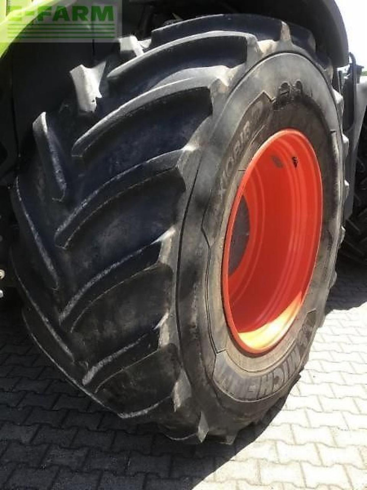 Farm tractor CLAAS xerion 5000 trac vc TRAC VC: picture 14 Farm tractor CLAAS xerion 5000 trac vc TRAC VC: picture 14