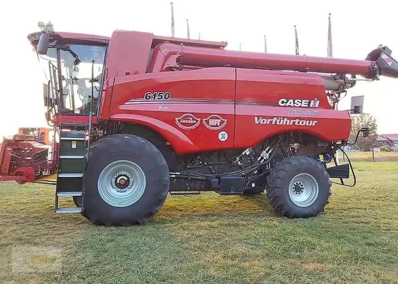 Case-IH axial-flow 6150 inkl. schneidwerk 7,62 m und wagen - Combine harvester: picture 2 Case-IH axial-flow 6150 inkl. schneidwerk 7,62 m und wagen - Combine harvester: picture 2