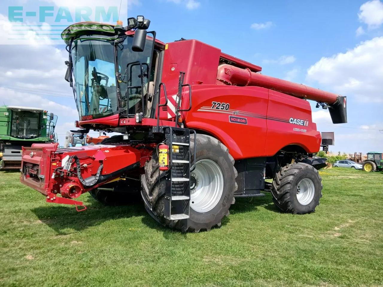Case-IH axial-flow 7250 - Combine harvester: picture 2 Case-IH axial-flow 7250 - Combine harvester: picture 2