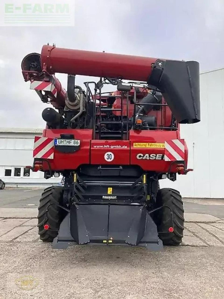 Case-IH axial-flow 8250 st5 - Combine harvester: picture 5 Case-IH axial-flow 8250 st5 - Combine harvester: picture 5