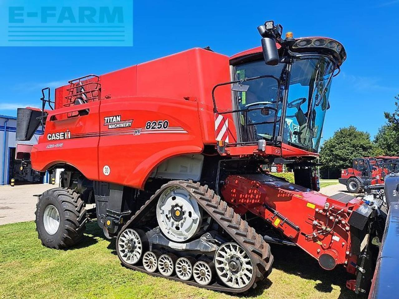 Case-IH case axial flow 8250 st5 p - Combine harvester: picture 1 Case-IH case axial flow 8250 st5 p - Combine harvester: picture 1