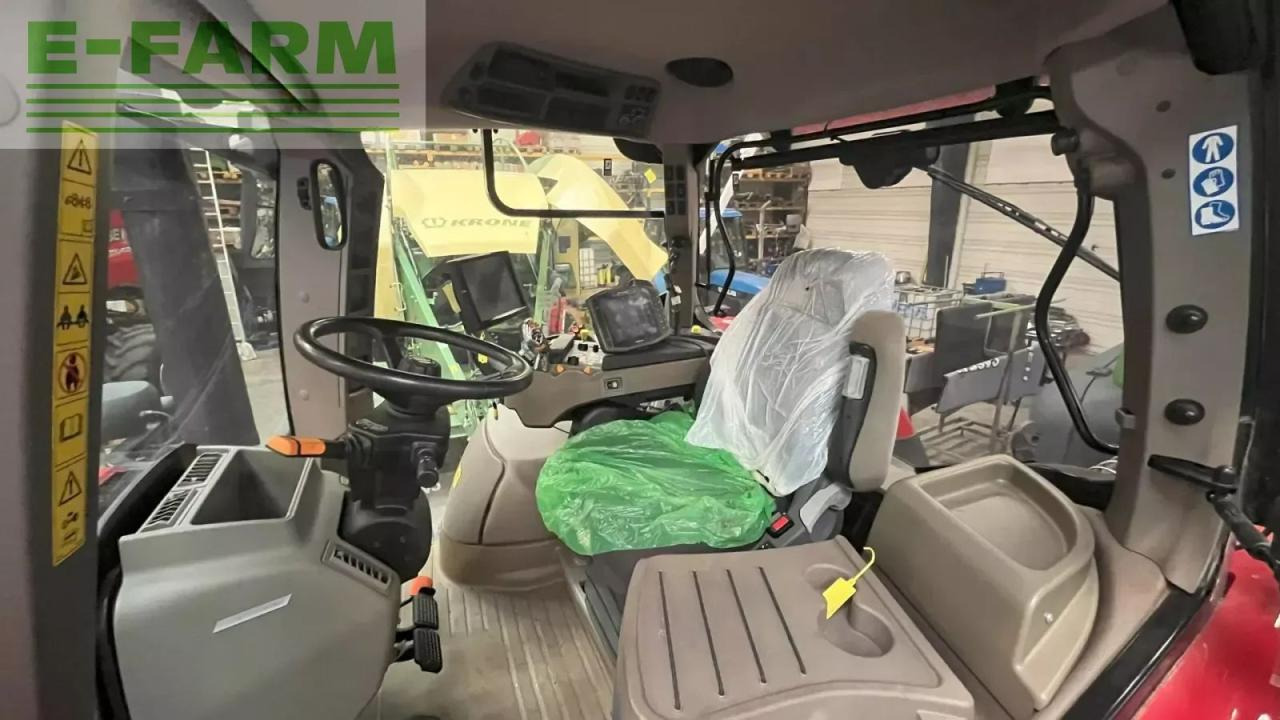 Farm tractor Case-IH optum 300 cvxdrive: picture 10