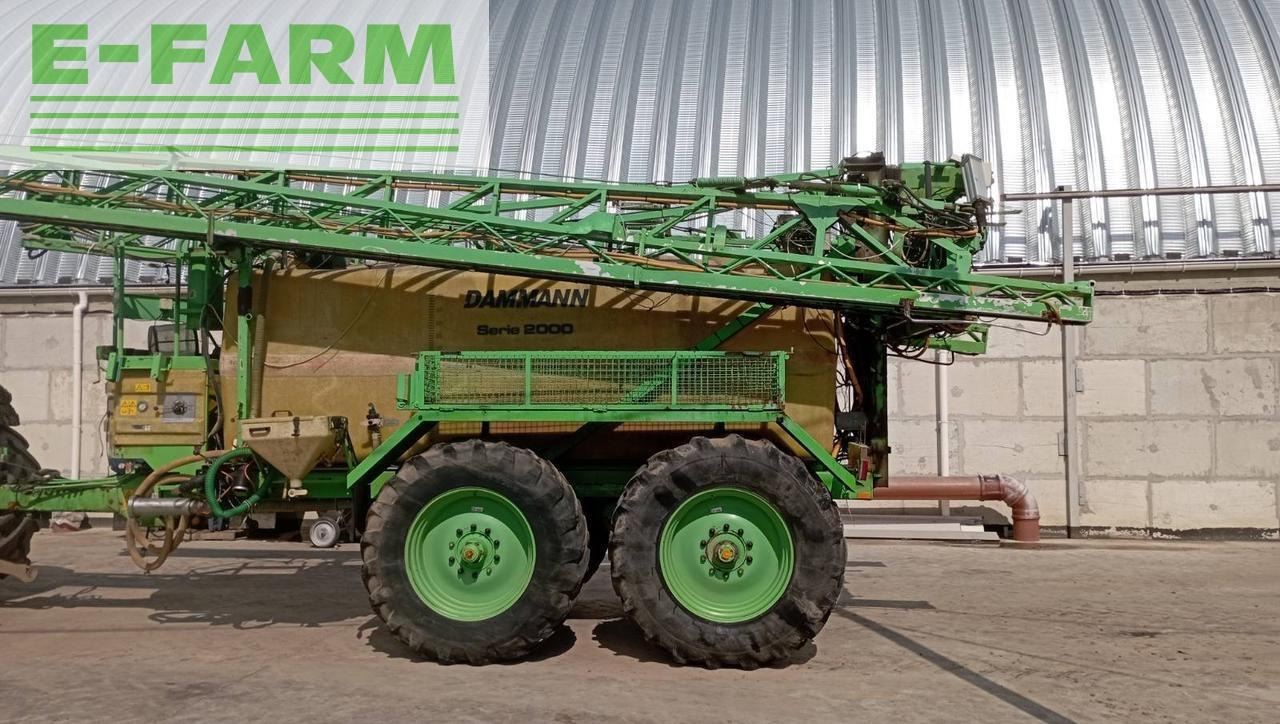 Dammann Serie 2000 7036 - Trailed sprayer: picture 3 Dammann Serie 2000 7036 - Trailed sprayer: picture 3