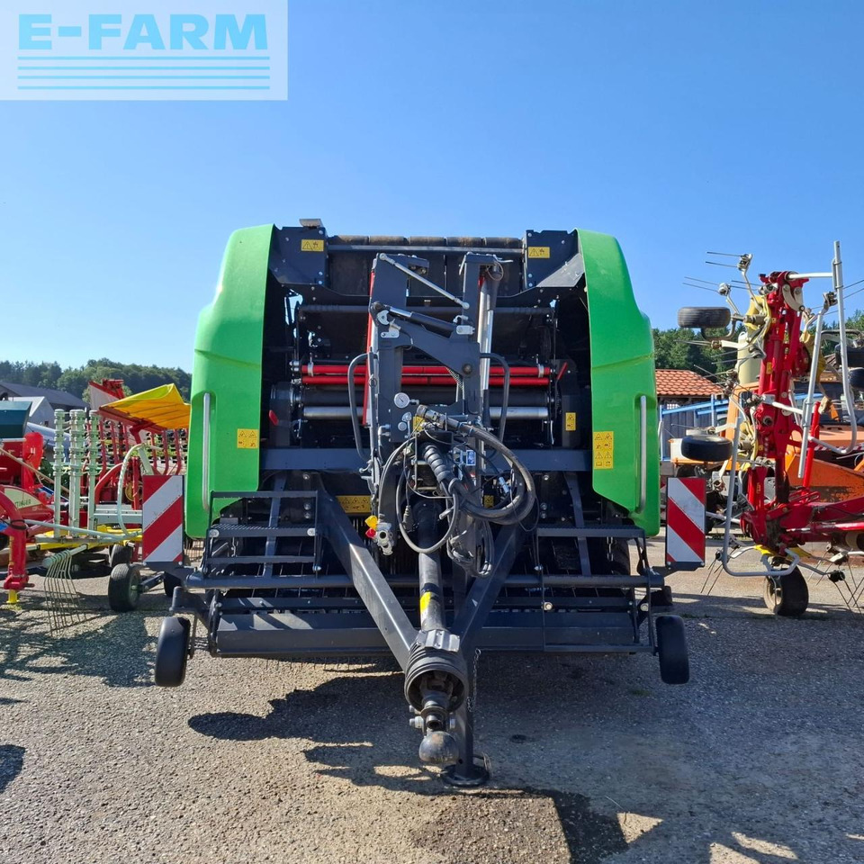 Deutz-Fahr Variomaster 765 - Square baler: picture 3 Deutz-Fahr Variomaster 765 - Square baler: picture 3