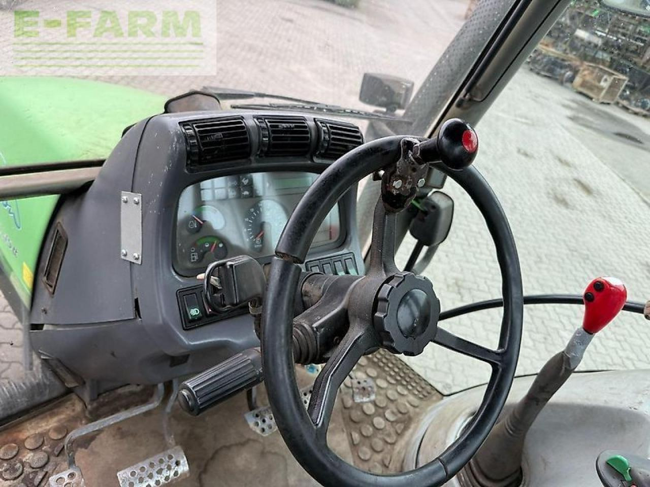 Farm tractor Deutz-Fahr agrotron 150: picture 7