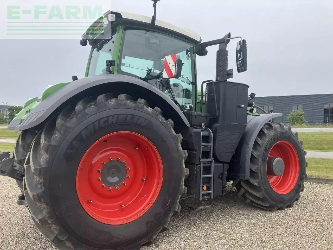 Fendt 1038 vario gen3 - Farm tractor: picture 5 Fendt 1038 vario gen3 - Farm tractor: picture 5