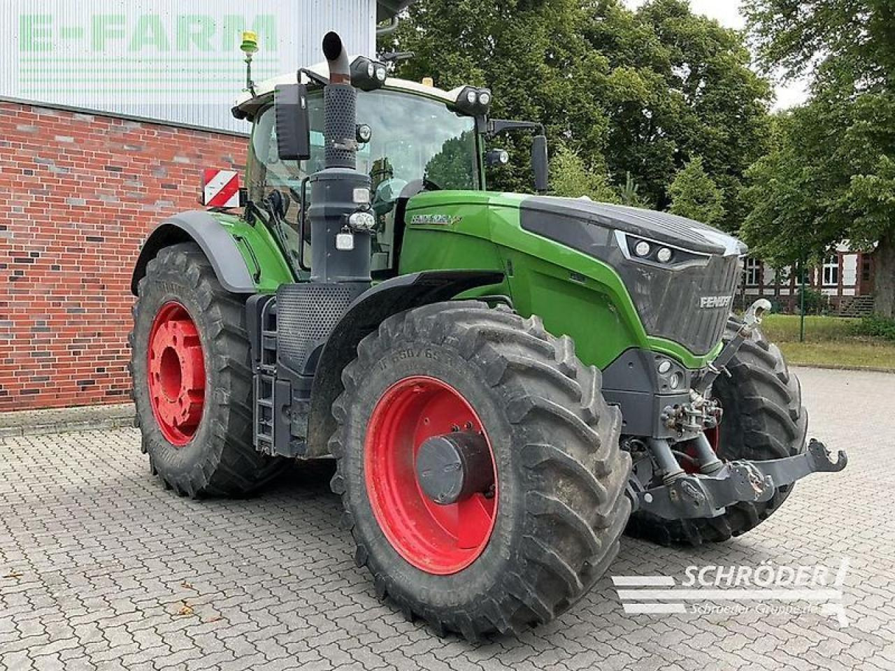 Fendt 1050 vario s4 profi plus ProfiPlus - Farm tractor: picture 1 Fendt 1050 vario s4 profi plus ProfiPlus - Farm tractor: picture 1