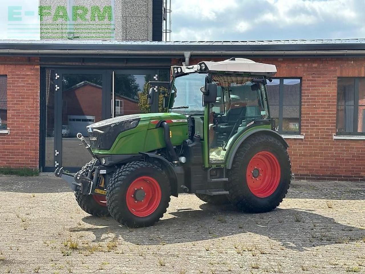Fendt 209 f vario profi plus setting2 F - Farm tractor: picture 2 Fendt 209 f vario profi plus setting2 F - Farm tractor: picture 2