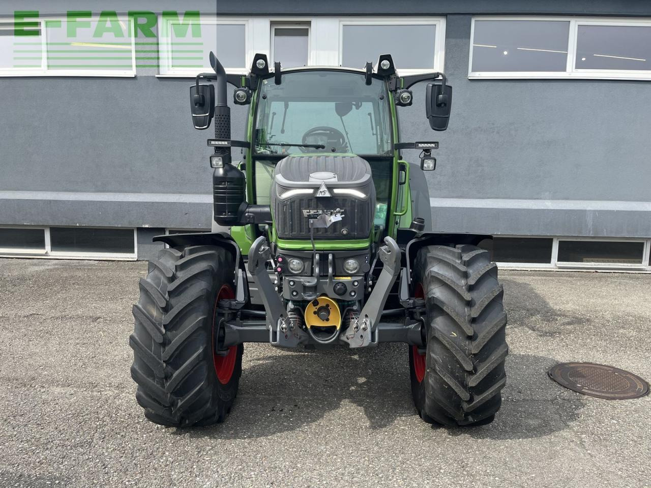 Fendt 211 s vario gen3 power setting 2 - Farm tractor: picture 2 Fendt 211 s vario gen3 power setting 2 - Farm tractor: picture 2