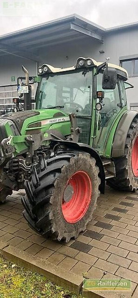 Fendt 211 vario - Farm tractor: picture 1 Fendt 211 vario - Farm tractor: picture 1
