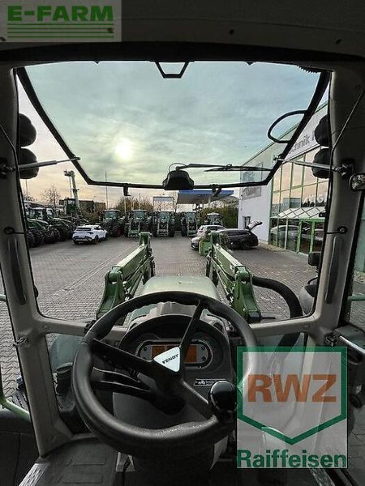Farm tractor Fendt 313 s4 profi mit frontlader: picture 8