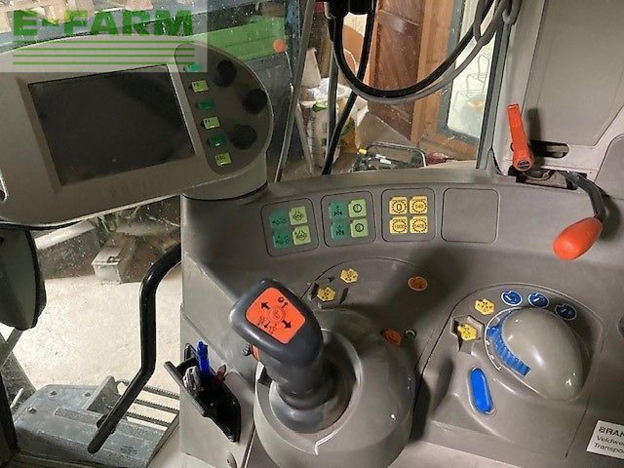 Fendt 412 - Farm tractor: picture 4 Fendt 412 - Farm tractor: picture 4