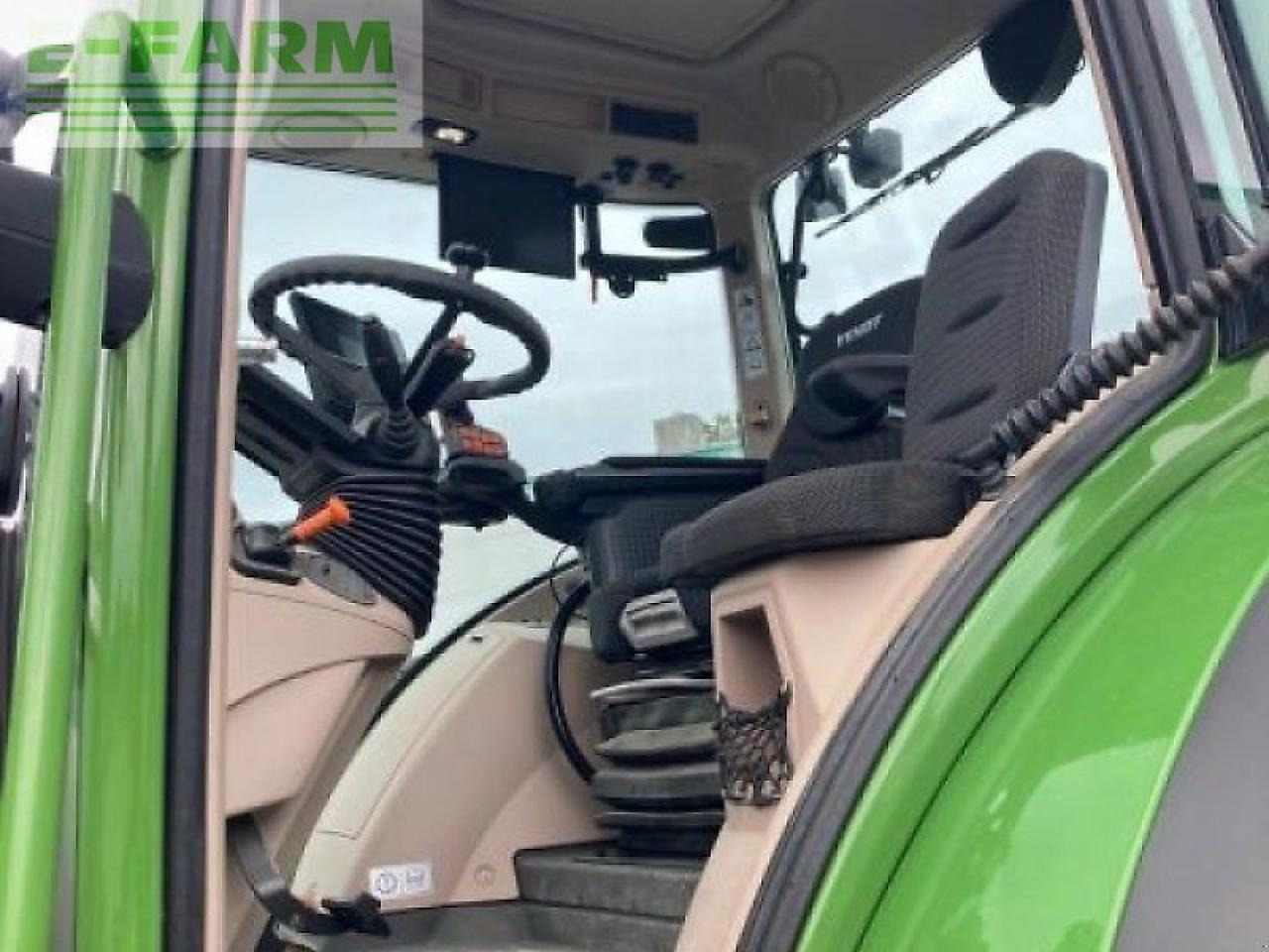 Fendt 516 gen3 profi plus one - Farm tractor: picture 5 Fendt 516 gen3 profi plus one - Farm tractor: picture 5