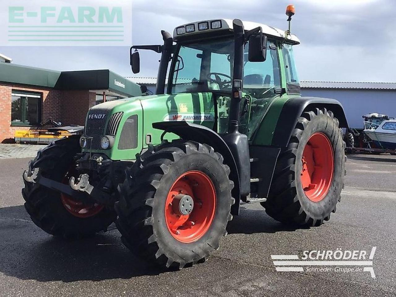 Fendt 716 vario com 1 | nur 7561 stunden ! - Farm tractor: picture 1 Fendt 716 vario com 1 | nur 7561 stunden ! - Farm tractor: picture 1