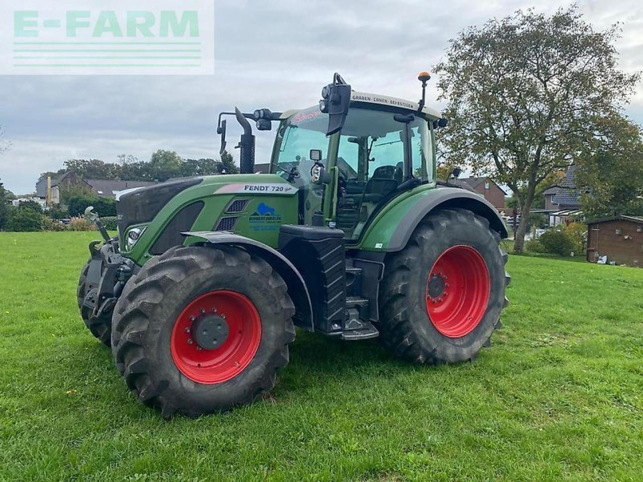 Fendt 720 s4 - Farm tractor: picture 1 Fendt 720 s4 - Farm tractor: picture 1