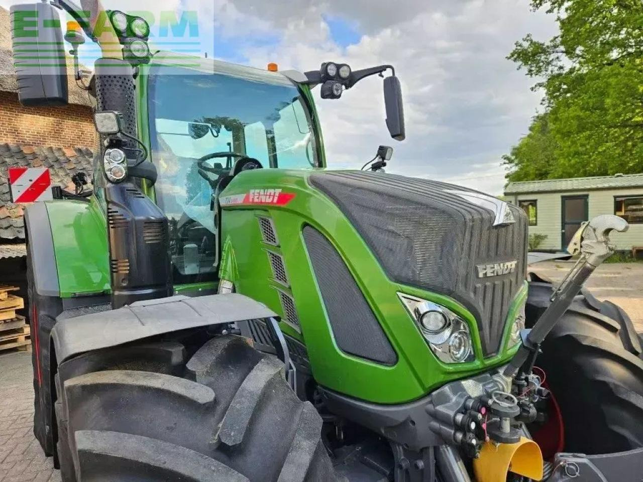 Fendt 724 gen6 profi plus setting 2 ( 718 720 722 ) - Farm tractor: picture 3 Fendt 724 gen6 profi plus setting 2 ( 718 720 722 ) - Farm tractor: picture 3