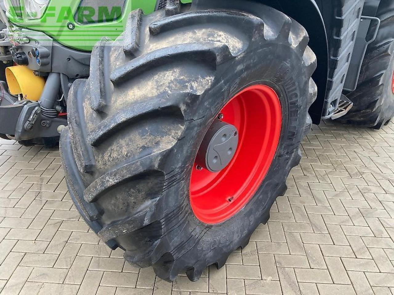 Fendt 724 s4 profi+ - Farm tractor: picture 5 Fendt 724 s4 profi+ - Farm tractor: picture 5
