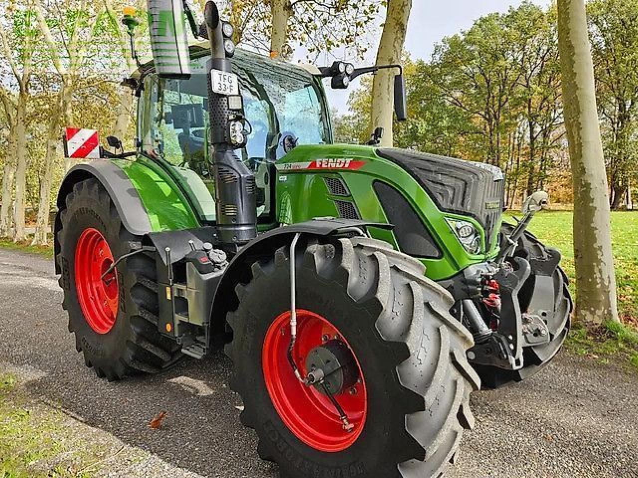 Fendt 724 vario 724 gen6 power plus reifendrucksystem rtk ( 718 720 722 ) - Farm tractor: picture 2 Fendt 724 vario 724 gen6 power plus reifendrucksystem rtk ( 718 720 722 ) - Farm tractor: picture 2