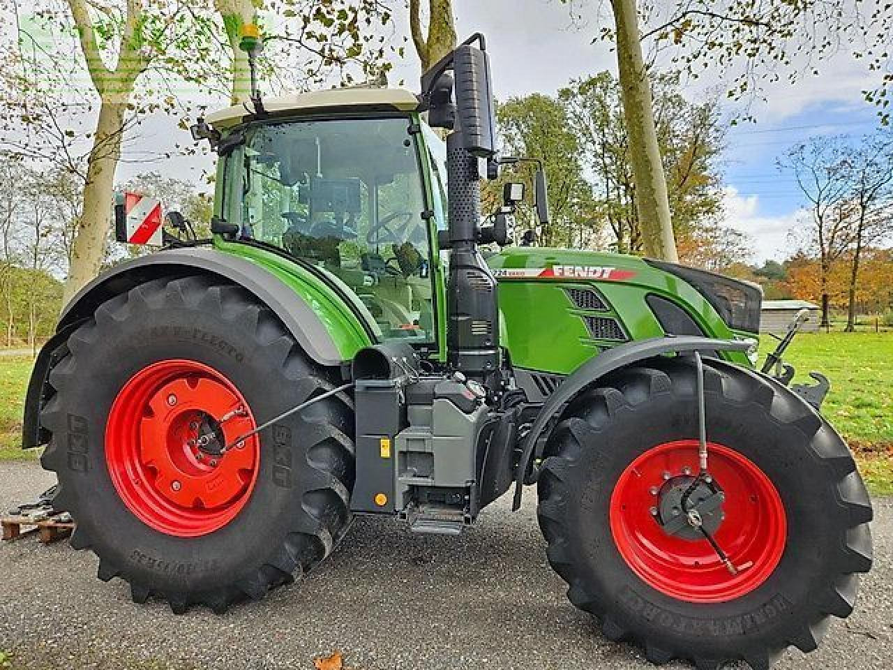Fendt 724 vario 724 gen6 power plus reifendrucksystem rtk ( 718 720 722 ) - Farm tractor: picture 4 Fendt 724 vario 724 gen6 power plus reifendrucksystem rtk ( 718 720 722 ) - Farm tractor: picture 4