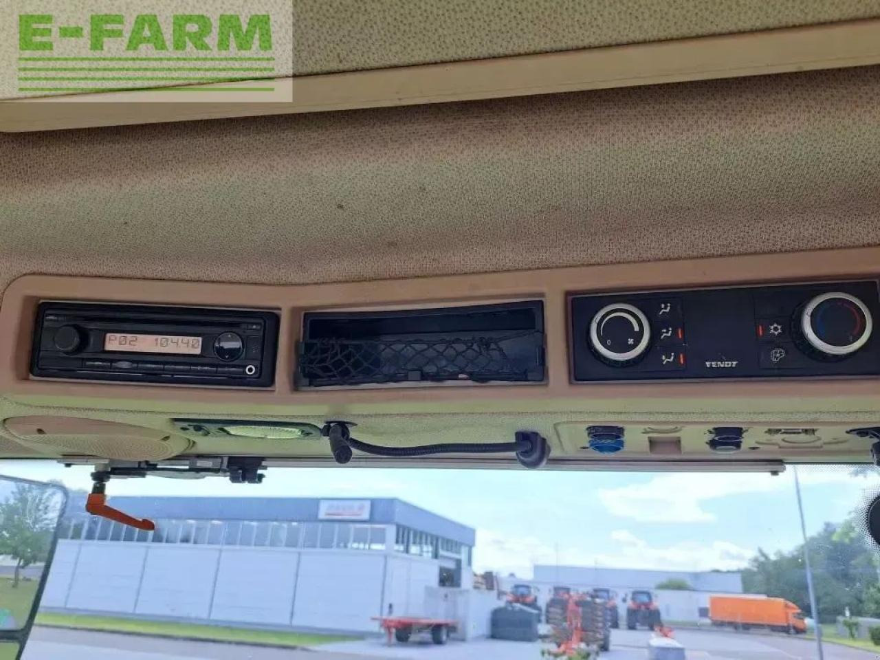 Farm tractor Fendt 724 vario: picture 20