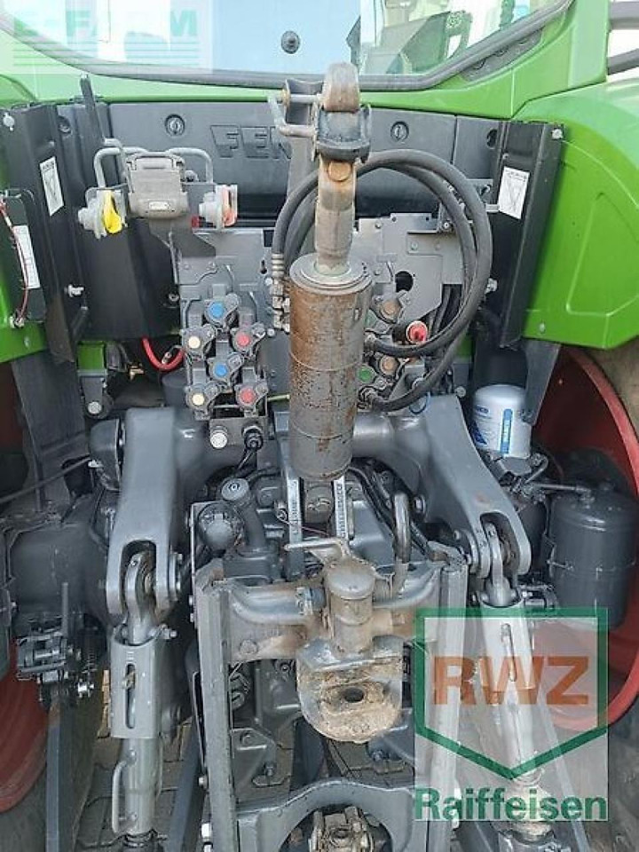 Fendt 724 vario gebraucht - Farm tractor: picture 5 Fendt 724 vario gebraucht - Farm tractor: picture 5