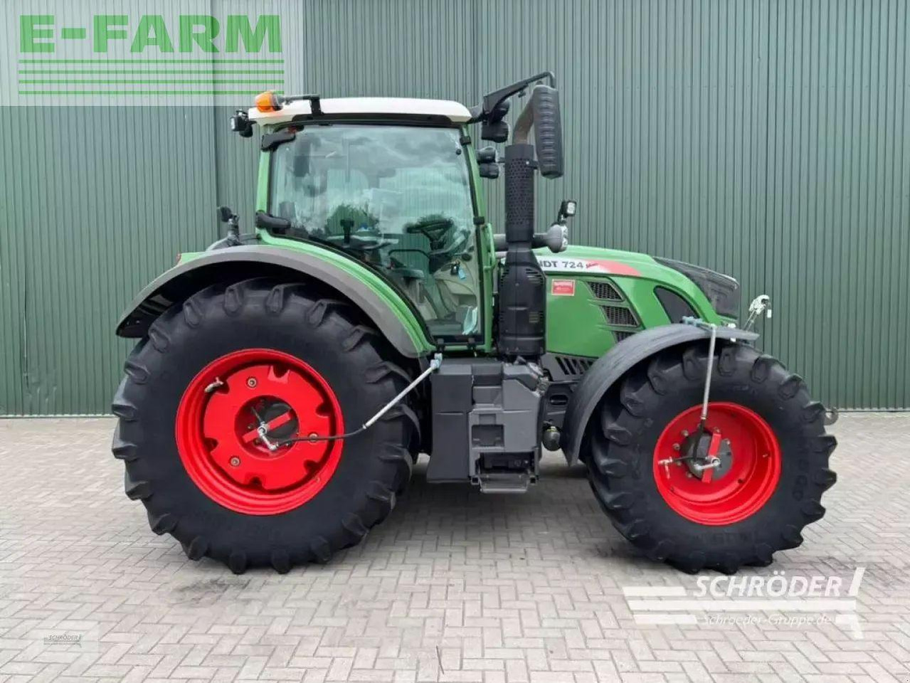 Fendt 724 vario s4 profi plus - Farm tractor: picture 2 Fendt 724 vario s4 profi plus - Farm tractor: picture 2