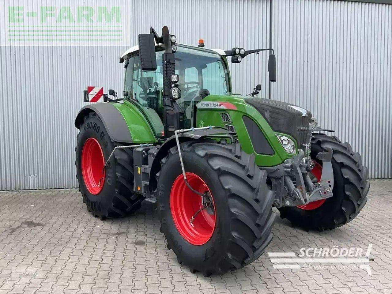 Fendt 724 vario s4 profi plus ProfiPlus - Farm tractor: picture 1 Fendt 724 vario s4 profi plus ProfiPlus - Farm tractor: picture 1