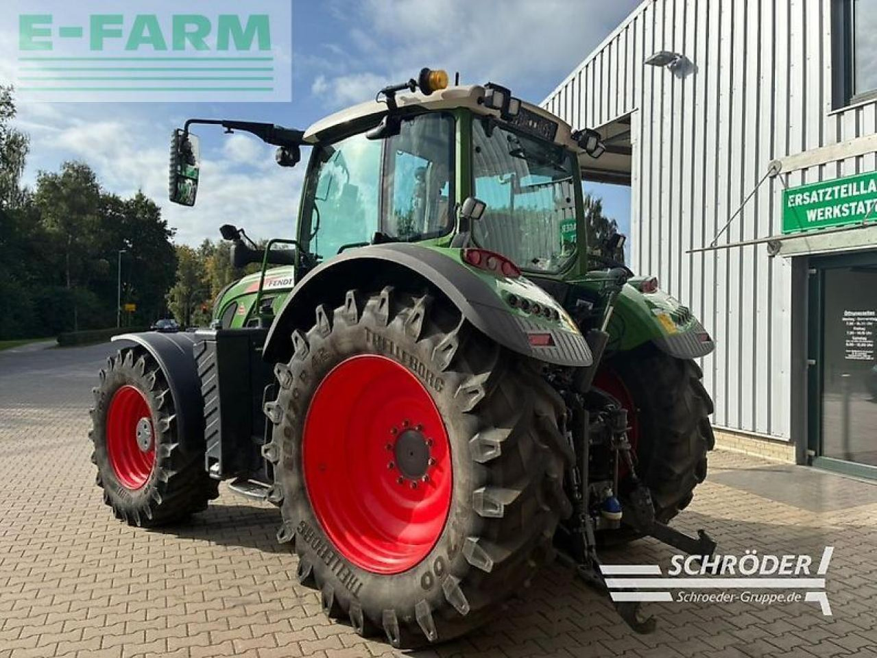 Fendt 724 vario s4 profi plus ProfiPlus - Farm tractor: picture 4 Fendt 724 vario s4 profi plus ProfiPlus - Farm tractor: picture 4