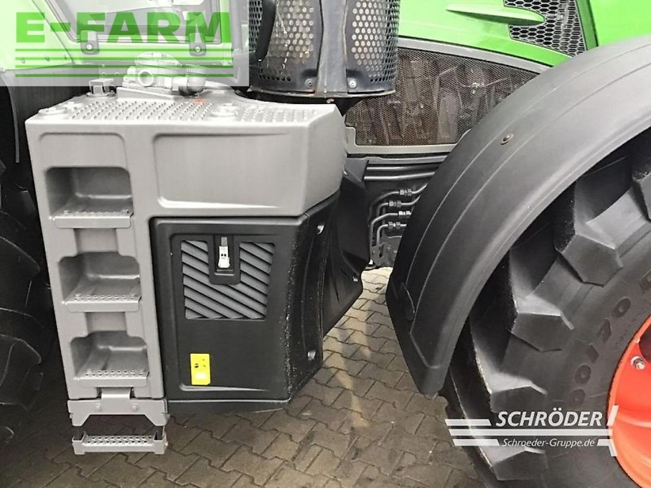 Farm tractor Fendt 824 s4 profi plus: picture 16 Farm tractor Fendt 824 s4 profi plus: picture 16